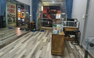 NHÀ 2 MẶT TIỀN ĐƯỜNG LÊ DUẨN GẦN UBND PHƯỜNG EA TAM