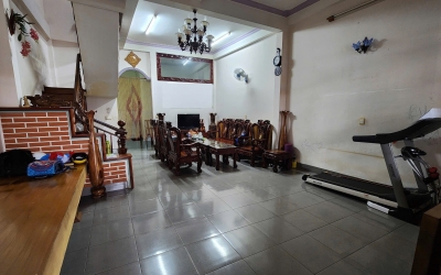 NHÀ 1 MÊ – CÁCH NGÃ 6 200m – 5,7 x 16,5 – HẺM 40 NGUYỄN TẤT THÀNH 8m – SỔ HOÀN CÔNG