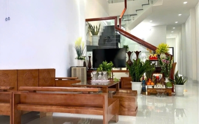 Nhà mới ở hẻm 120 Y Nuê với thiết kế hiện đại và đầy đủ tiện nghi