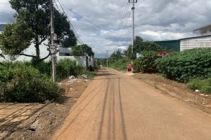 BÁN ĐẤT HẺM 56 NGUYỄN THỊ ĐỊNH ĐỐI DIỆN TRƯỜNG LÁI VIỆT MỸ ĐI VÀO